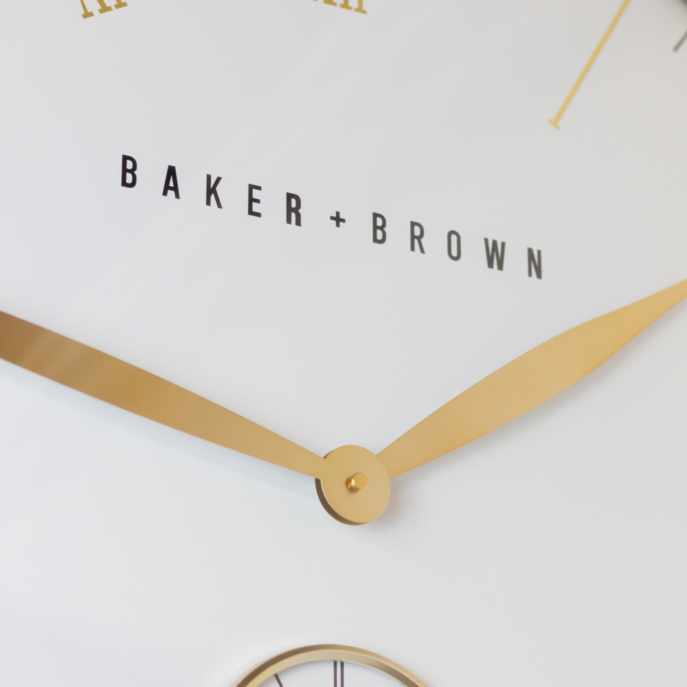 Baker and brown clock white/brass 72cm 