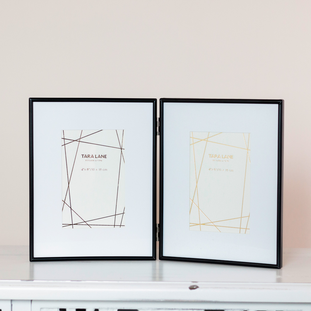 Lisa folding photo frame black 4 x 6