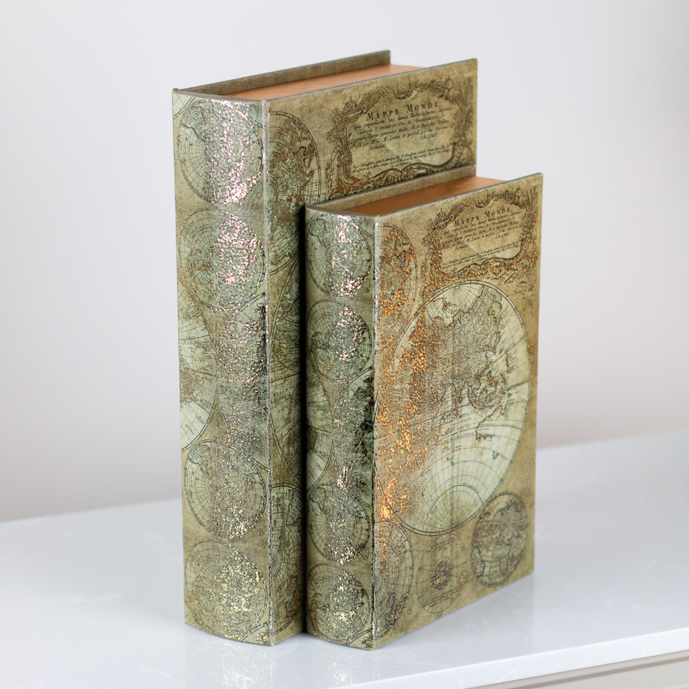 Voyage s/2 book box