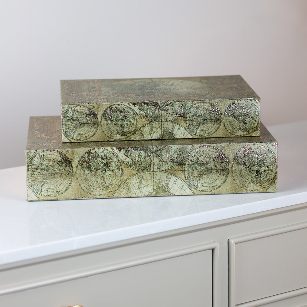 Voyage s/2 book box