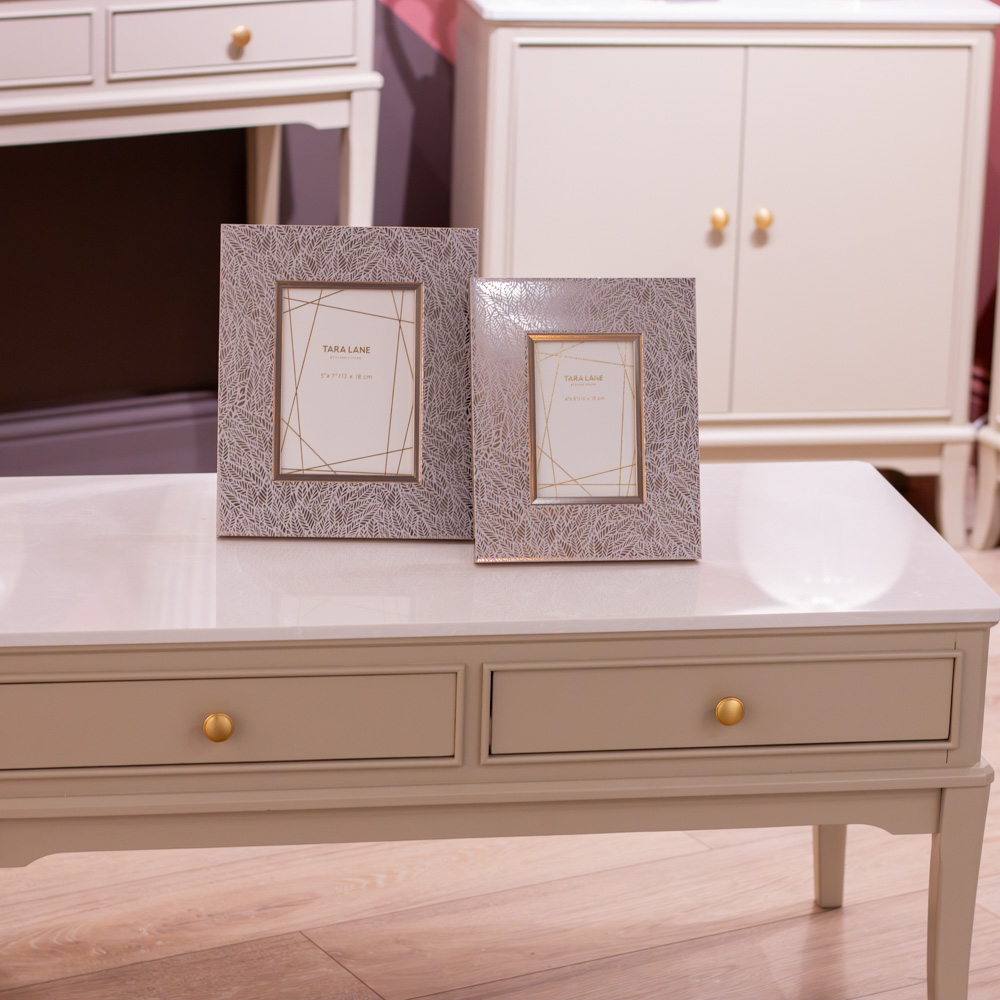 Monroe coffee table with marble top stone