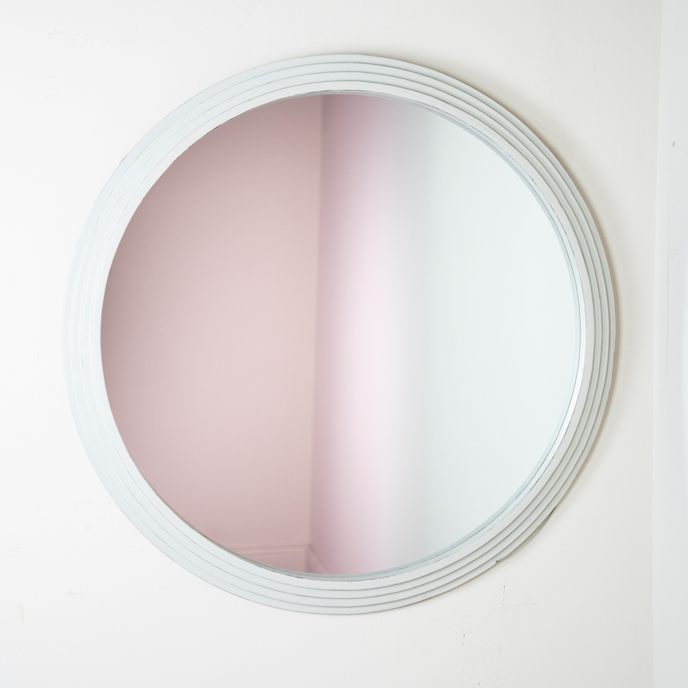 Stepped round wall mirror oyster 90x90cm
