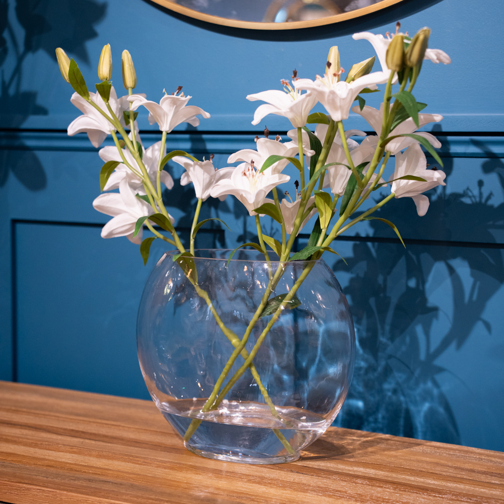 Real touch lillies crossed stem vase with faux water 50cm