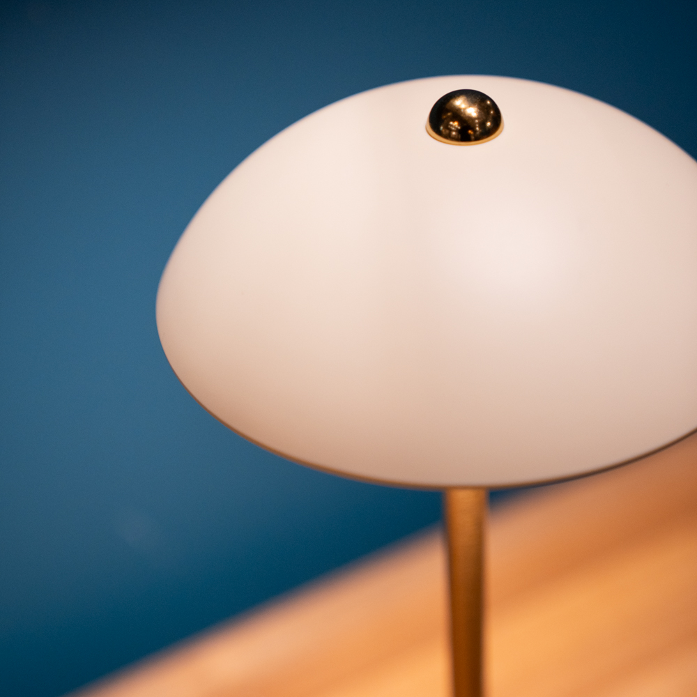 Apollo usb rechargeable lamp matt ivory