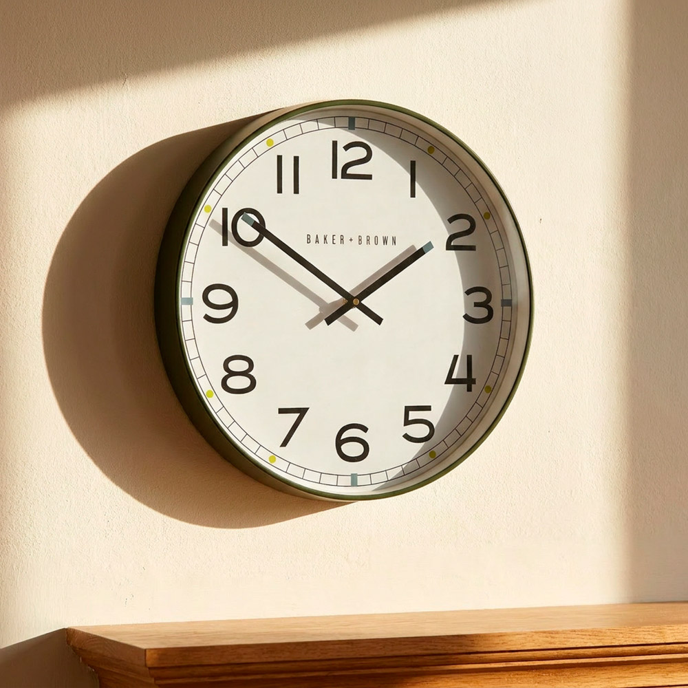 Baker and brown clock trevi black 50cm